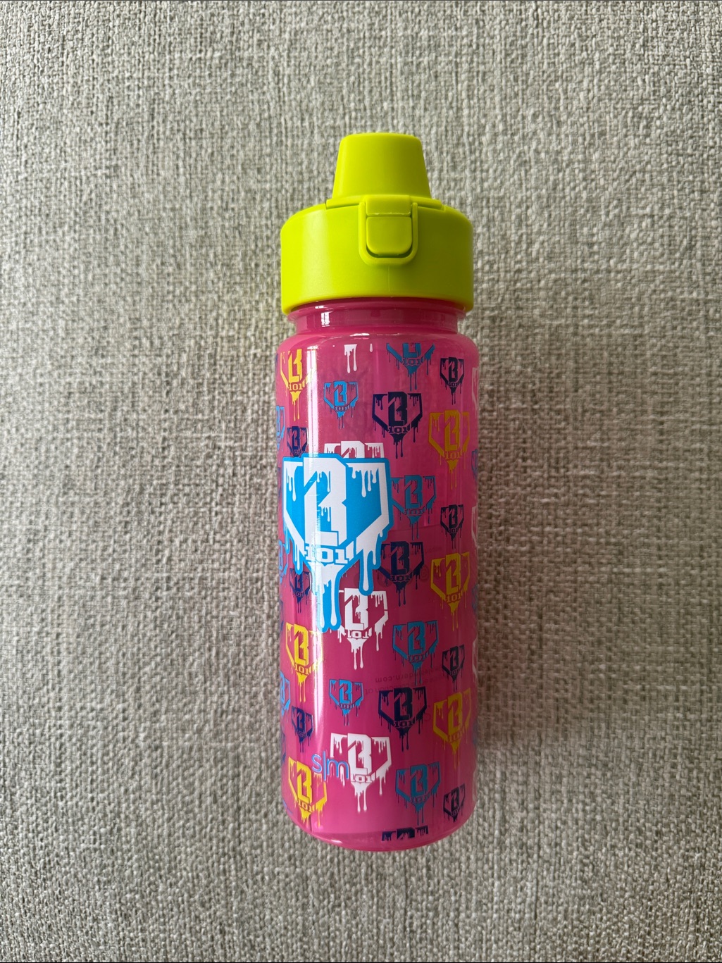 Baseball Lifestyle 101 - Kids Pink Water Bottle With Neon Lime Flip Cap (Sm)